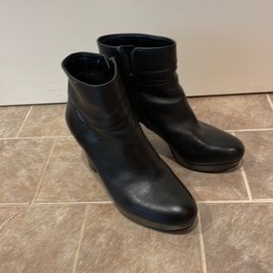 Nine West heeled boots